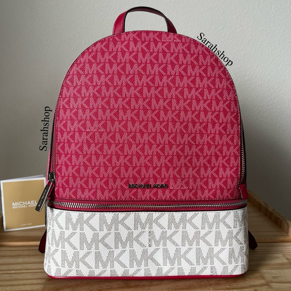 🌼Michael Kors Rhea medium zip backpack - Picture 3 of 15